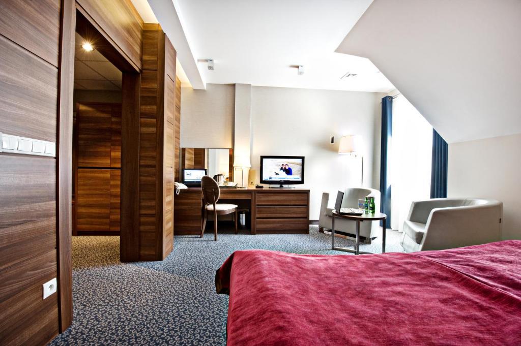 Rado Resort Spa & Wellness Mielec Chambre photo